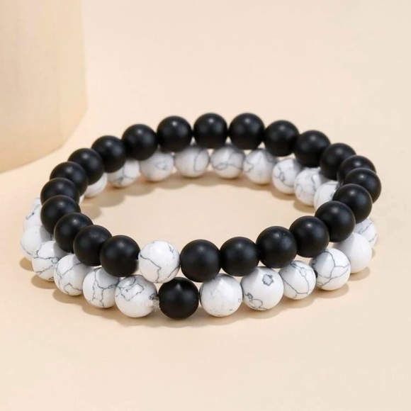 2 piece Beaded White Marbled & Black Stone Bracelet set - Picture 3 of 5